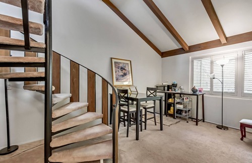 Cottonwood Heights House | Snowy Powder Retreat Minutes to 4 Ski Resorts - Huge Luxury Home