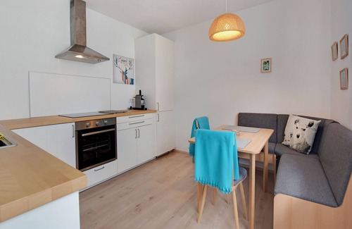 Walchen Apartment | Snug Apartment in Walchen near Niedernsill Swimming Lake