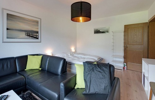Walchen Apartment | Snug Apartment in Walchen near Niedernsill Swimming Lake