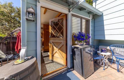 Carmel Woods Apartment | Snuggle Inn - A Romantic Retreat