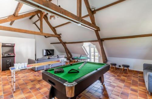 Saint-Maurice-sur-Aveyron Villa | So Villa Bergerie 45 - Heated pool - Soccer - Jacuzzi - 1h30 from Paris - 30 beds