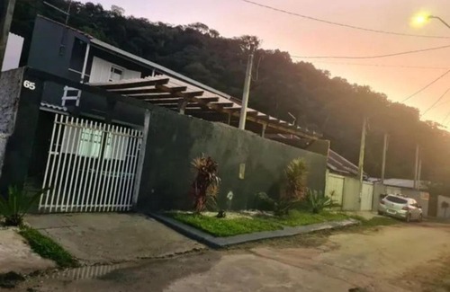 Caioba House | Sobrado temporada em Caiobá