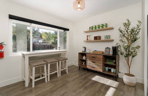 Loma Alta House | SoCal Sports Complex 8min!/Beach 10min!/Spacious Backyard