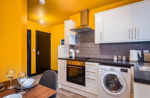 Doncaster Apartment | Social Media Adventure - 1 Bedroom Flat - Doncaster