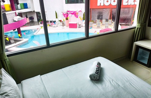 Chaweng City Center Hotel | SocialTel Koh Samui