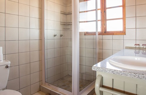 Oudtshoorn Cabin | Soetdoring Selfsorg