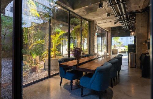 Central District Hotel | SOF Hotel