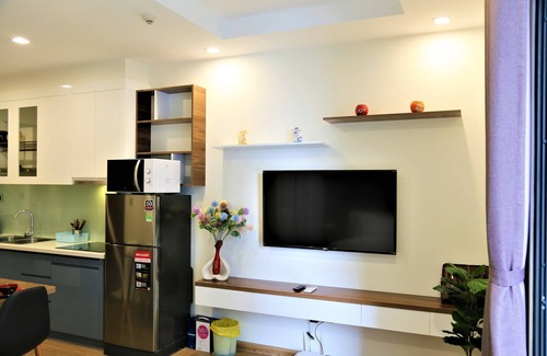 Tu Liem Condo | Sol 4 Studio Pool Hanoi