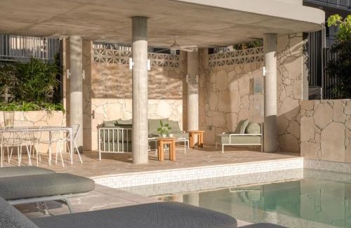 Coolangatta Apartment | Sol 701