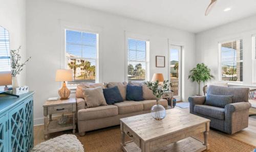 Waterside Village House | Sol Shine Gulf-View Retreat Steps from the Sand