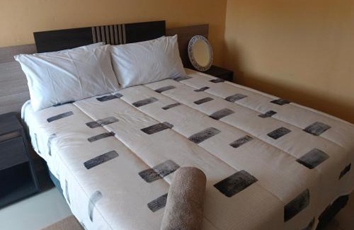 Chaneng House | SolDin Guest House