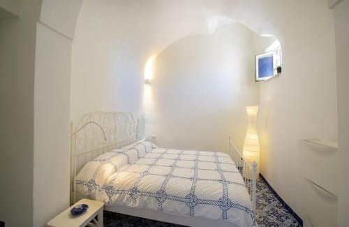 San Michele House | Soleil of Furore in village center