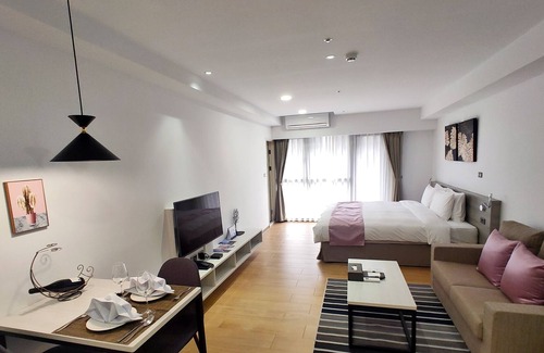 Jinhu Hotel | Solis Hotel