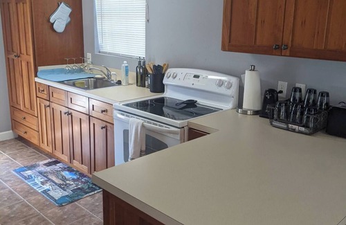 Gibson Cottage | Solitude near the Heart of Little Rock!