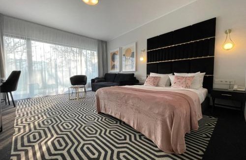 Dzielnica Uzdrowiskowa Apartment | Solne Apartamenty A033 z klimatyzacją i ogrodem Solny Resort
