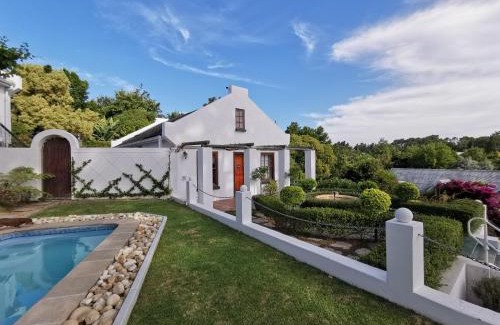 Somerset West Apartment | Somerset Grace Cottage