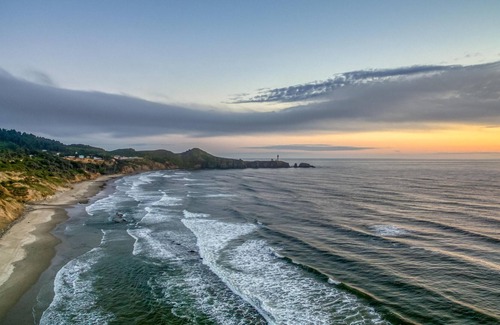 Newport Villa | Somewhere at the Beach