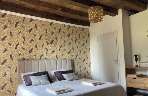 Latronquiere Villa | Somptueuse Villa du 18ème Siècle Avec Piscine et Jacuzzi