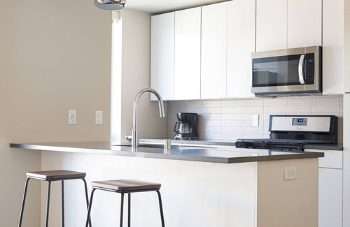 Downtown East Apartment | Sonder at East End | Superior Two-Bedroom Apartment w/Balcony