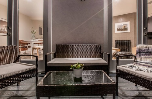 Beach Barber Tract Apartment | Sonder Bonair