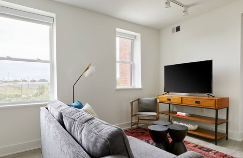 Navy Yard Apartment | Sonder Callisto | Two-Bedroom Apartment w/ Terrace