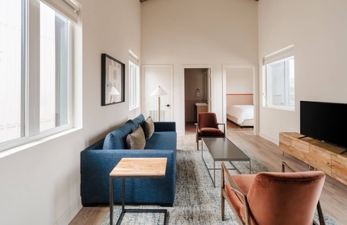 Buena Vista Apartment | Sonder The Verse | Two-Bedroom Apartment w/ Balcony