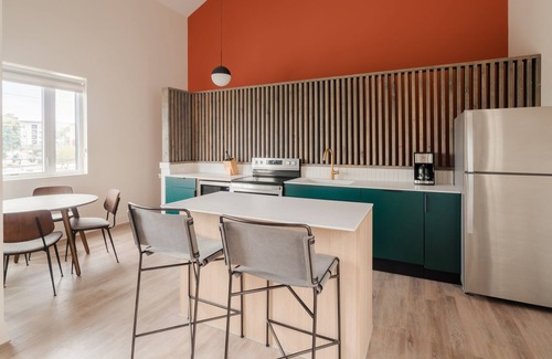Buena Vista Apartment | Sonder The Verse | Two-Bedroom Apartment w/ Balcony