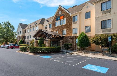 Arrowood Hotel | Sonesta ES Suites Charlotte Arrowood