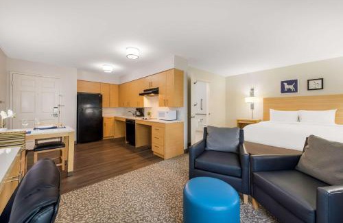 Arrowood Hotel | Sonesta ES Suites Charlotte Arrowood