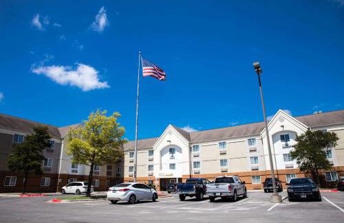 East Congress Hotel | Sonesta Simply Suites Austin South