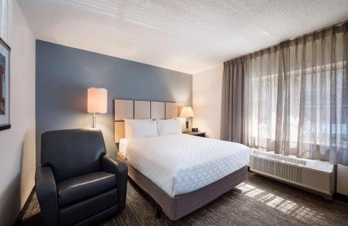 Bryant Pattengill West Hotel | Sonesta Simply Suites Detroit Ann Arbor