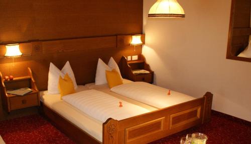 Ravaisch Hotel | Sonnenhotel Soldanella Sonneck