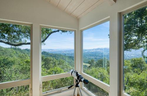 Sonoma House | Sonoma Skyhouse by AvantStay Pool Sauna Hot Tub Stunning Valley Views