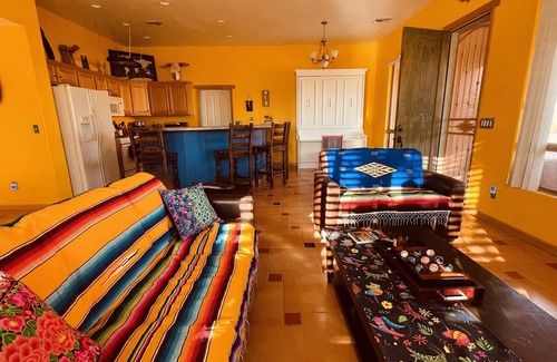 Tucson House | Sonoran Desert Casita w/private patio & 7acres 1> Mile to Saguaro National Park
