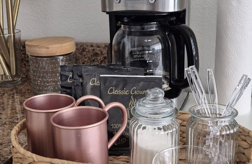 Bermuda Riviera Apartment | Soothing beachfront studio, ocean view, Ocean Manor