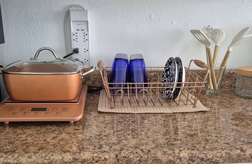 Bermuda Riviera Apartment | Soothing beachfront studio, ocean view, Ocean Manor