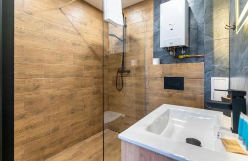 Sosnowiec Apartment | Sosnowiec City Centre Apartment by BookingHost