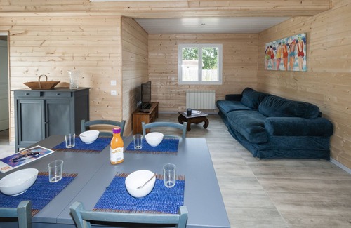 Soulac-sur-Mer House | SOULAC AMELIE DUPLEX HOUSE 6 persons (5 min beach)