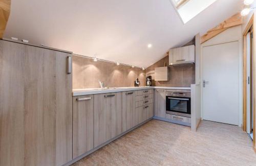 Les Noes-pres-Troyes Apartment | Sous le figuier