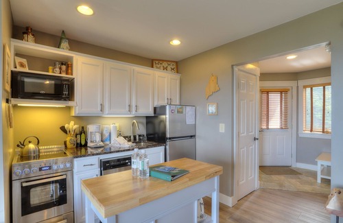 Rangeley Condo | South Branch 9-2 - One bedroom condo at Saddleback Mountain