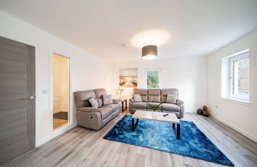 Montrose Condo | South Esk 8 - Modern 2 bed apartment