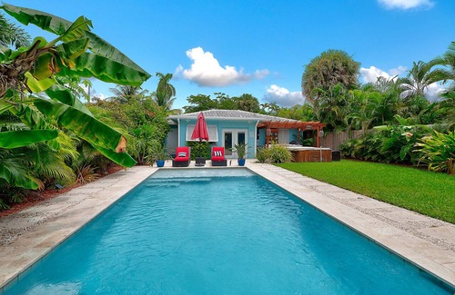 South Palm Park Neighborhood Association House | South Palmway House - Elegant, Private, Stylish Pool Home