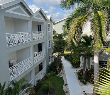 Green Garden Hotel | South Point Hotel Inc