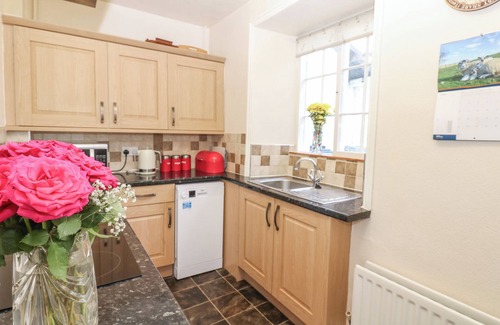 Redmire Cottage | SOUTH VIEW, family friendly, character holiday cottage in Redmire