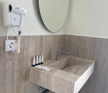 Dhermi Hotel | South Villas and Suites