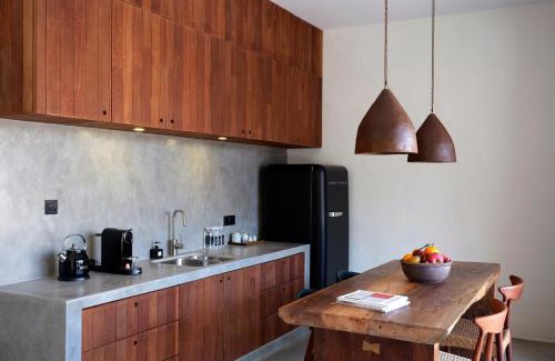 Shapotou District Hotel | South Zhongwei Resort