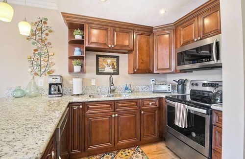 Carlsbad Condo | Southern Exposure w/Private Balcony
