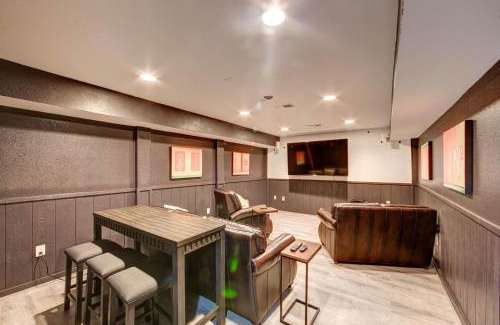 Kitty Hawk House | Southern Paws