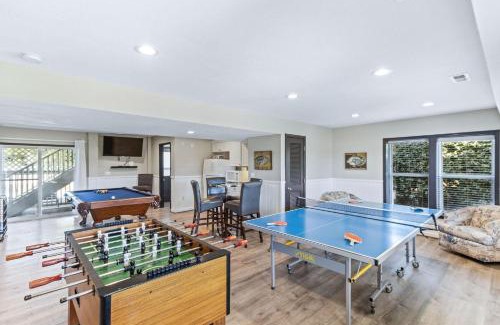 Kitty Hawk House | Southern Paws