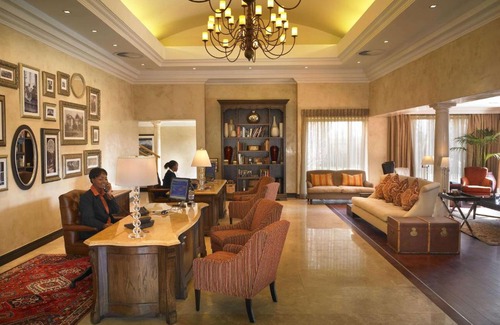 Sandown Hotel | Southern Sun Katherine Street